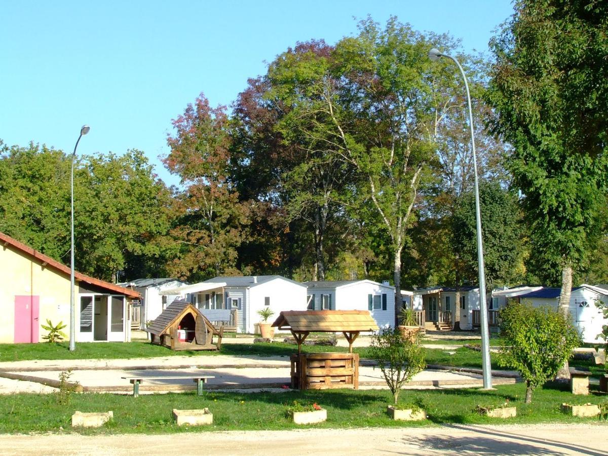 Les Voiles De Laives Hotel Exterior photo